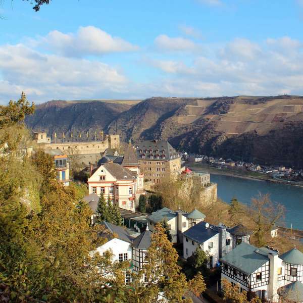 burg-rheinfels-quadrat-1187×1187 burg-rheinfels-quadrat-1187x1187